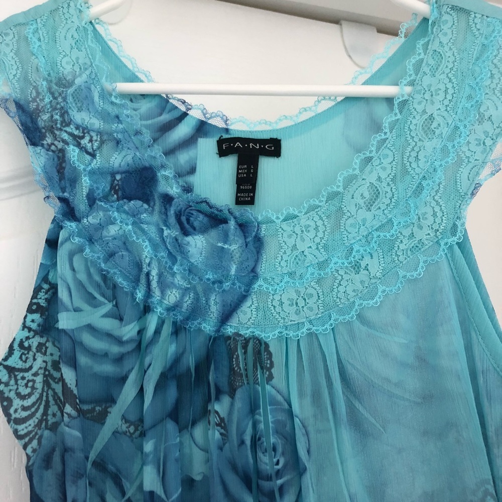 Pretty Teal Floral Tank